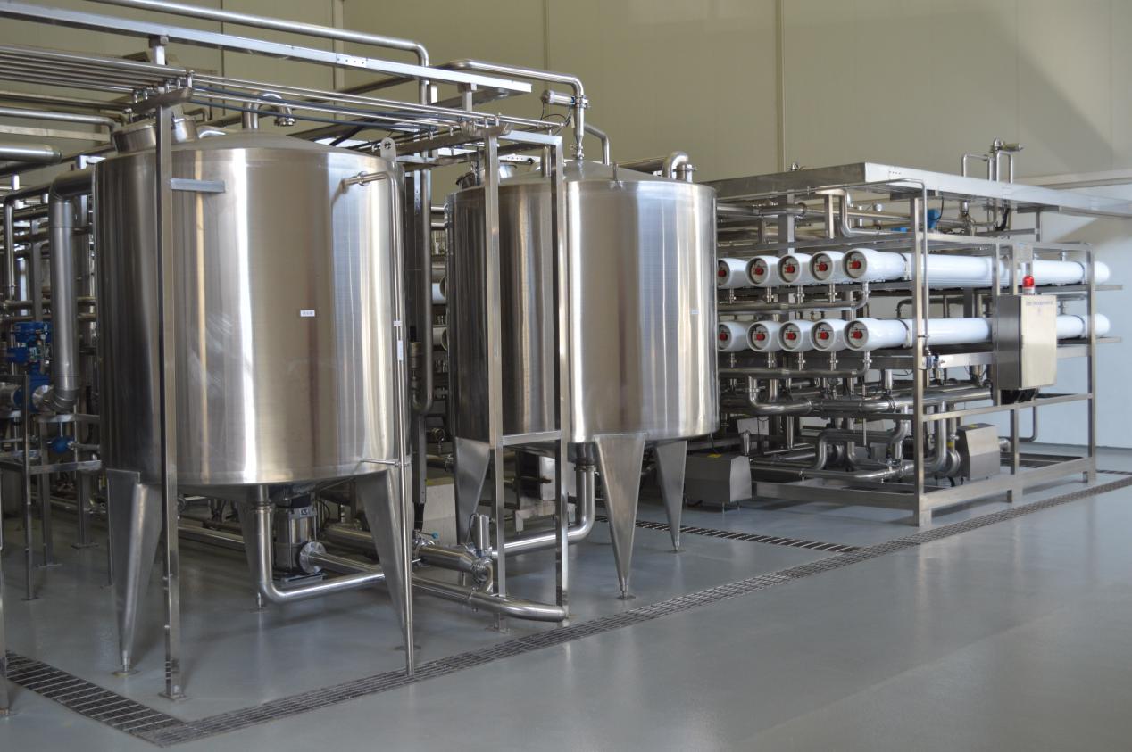 Installed continuous ultrafiltration clarification system for soy sauce and vinegar